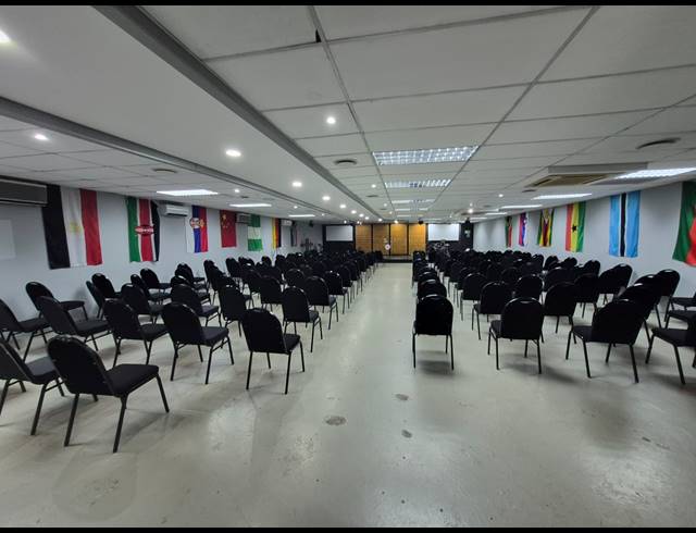 987M² OFFICE FOR SALE IN PAULSHOF